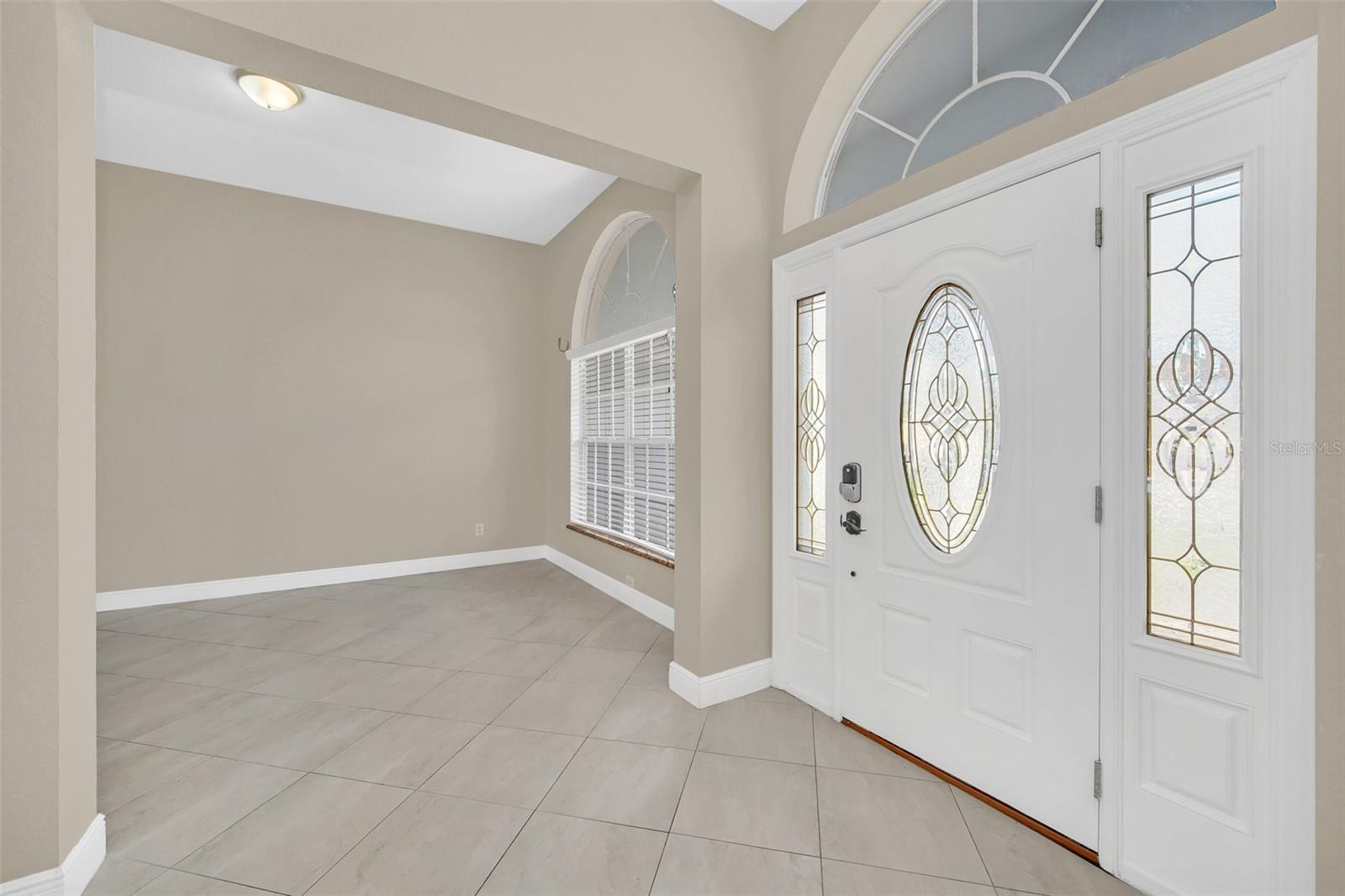 Image 6 of 47 For 409 Belfry Drive