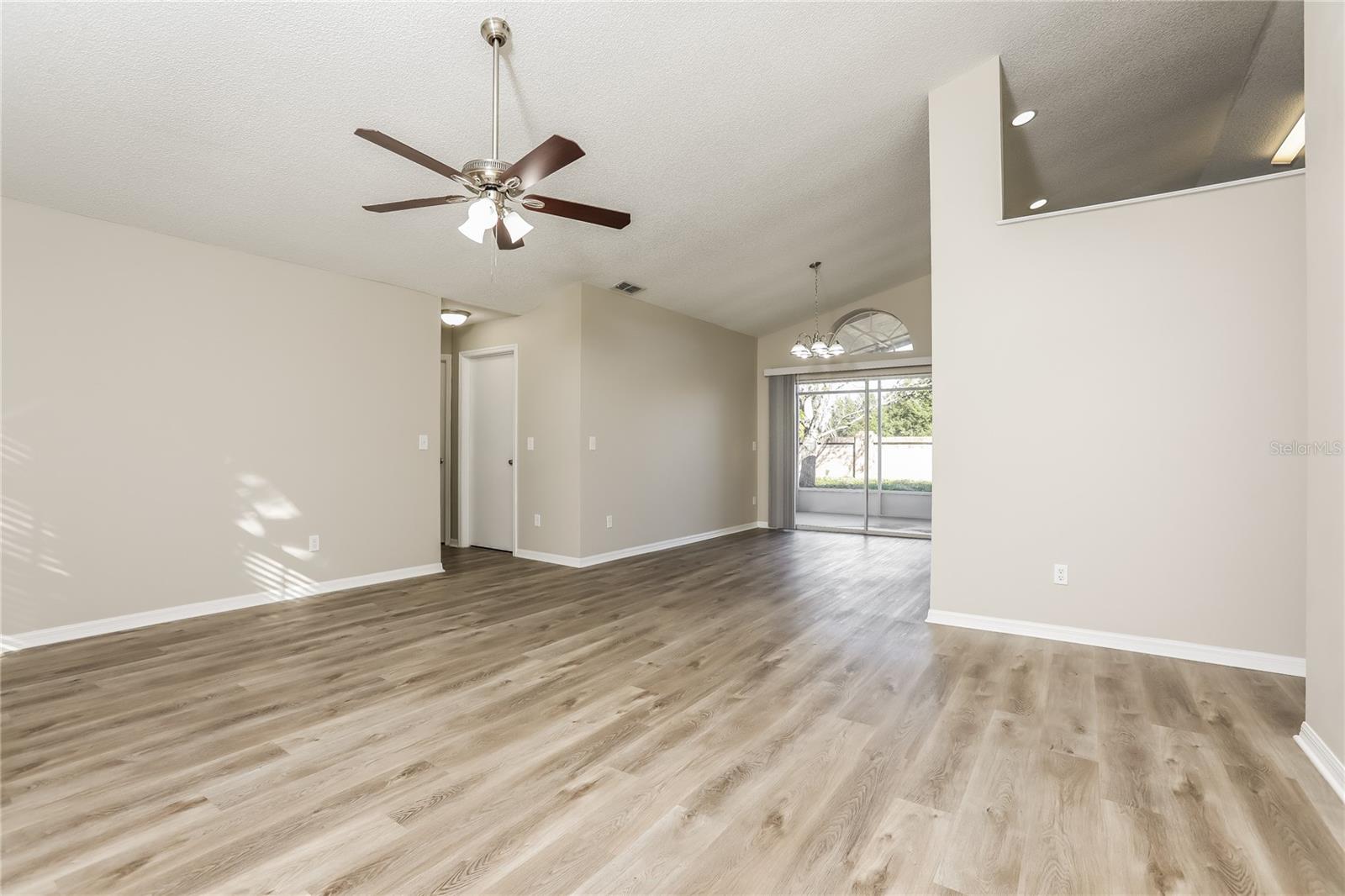 Image 4 of 16 For 3007 Beaumont Lane