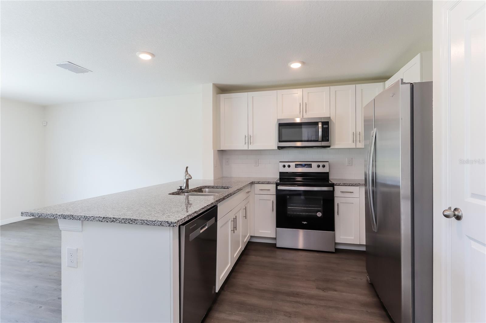 Image 6 of 17 For 3685 Fulton Ferry Lane