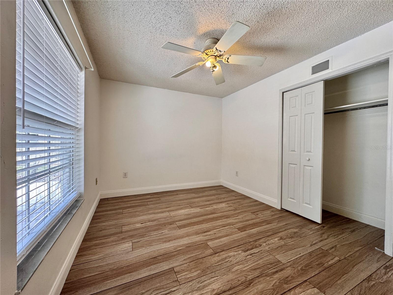 Image 29 of 54 For 3047 Suwannee Court