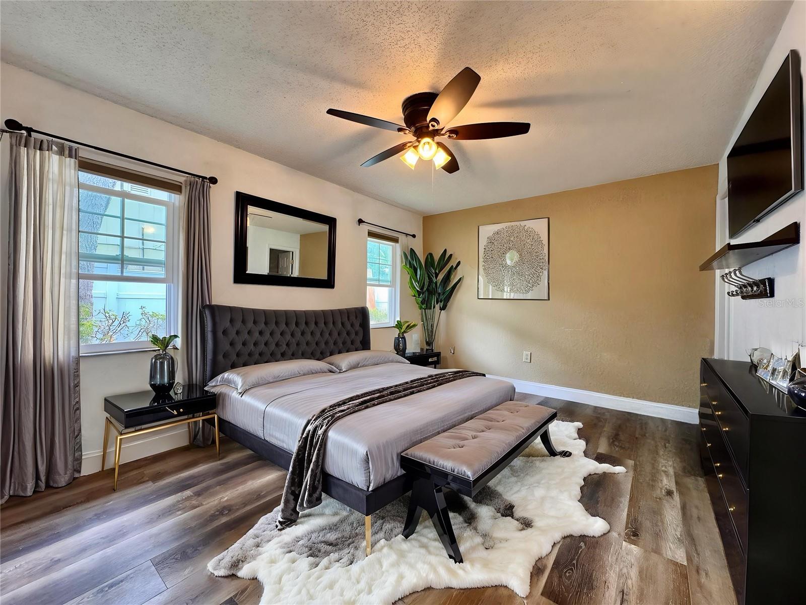 Image 32 of 54 For 3047 Suwannee Court