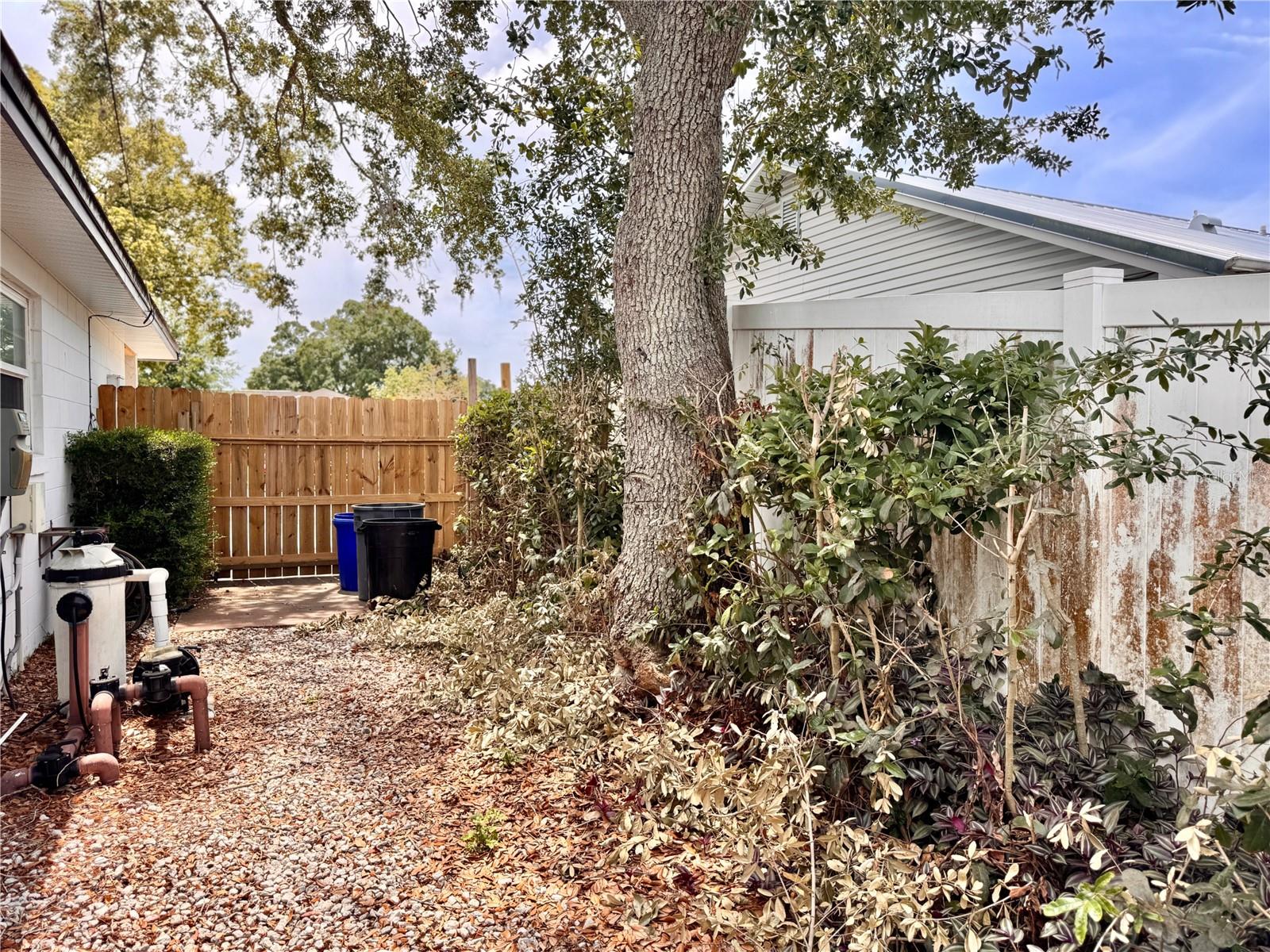 Image 51 of 54 For 3047 Suwannee Court