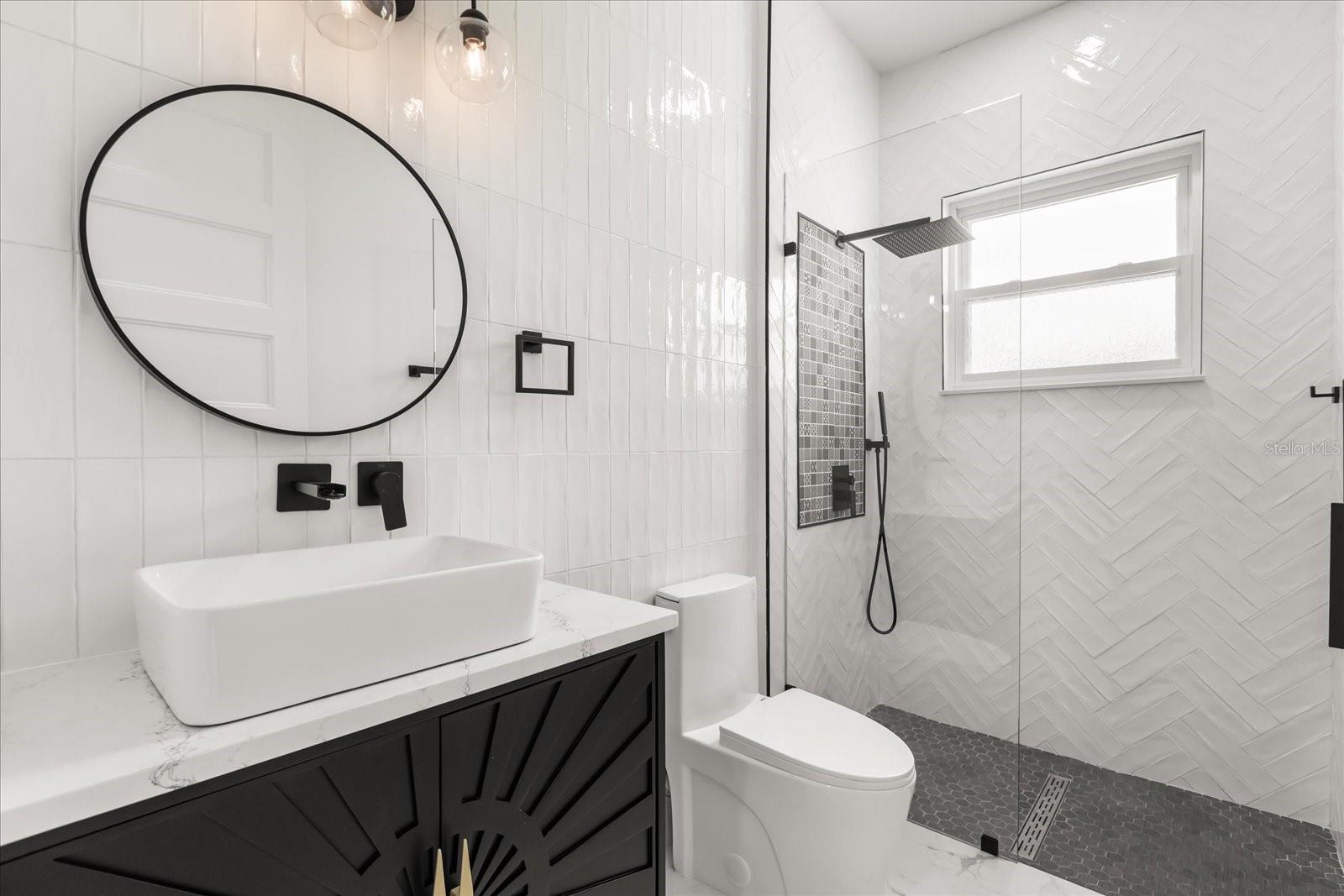 Image 15 of 33 For 16500 Magnolia Terrace Boulevard