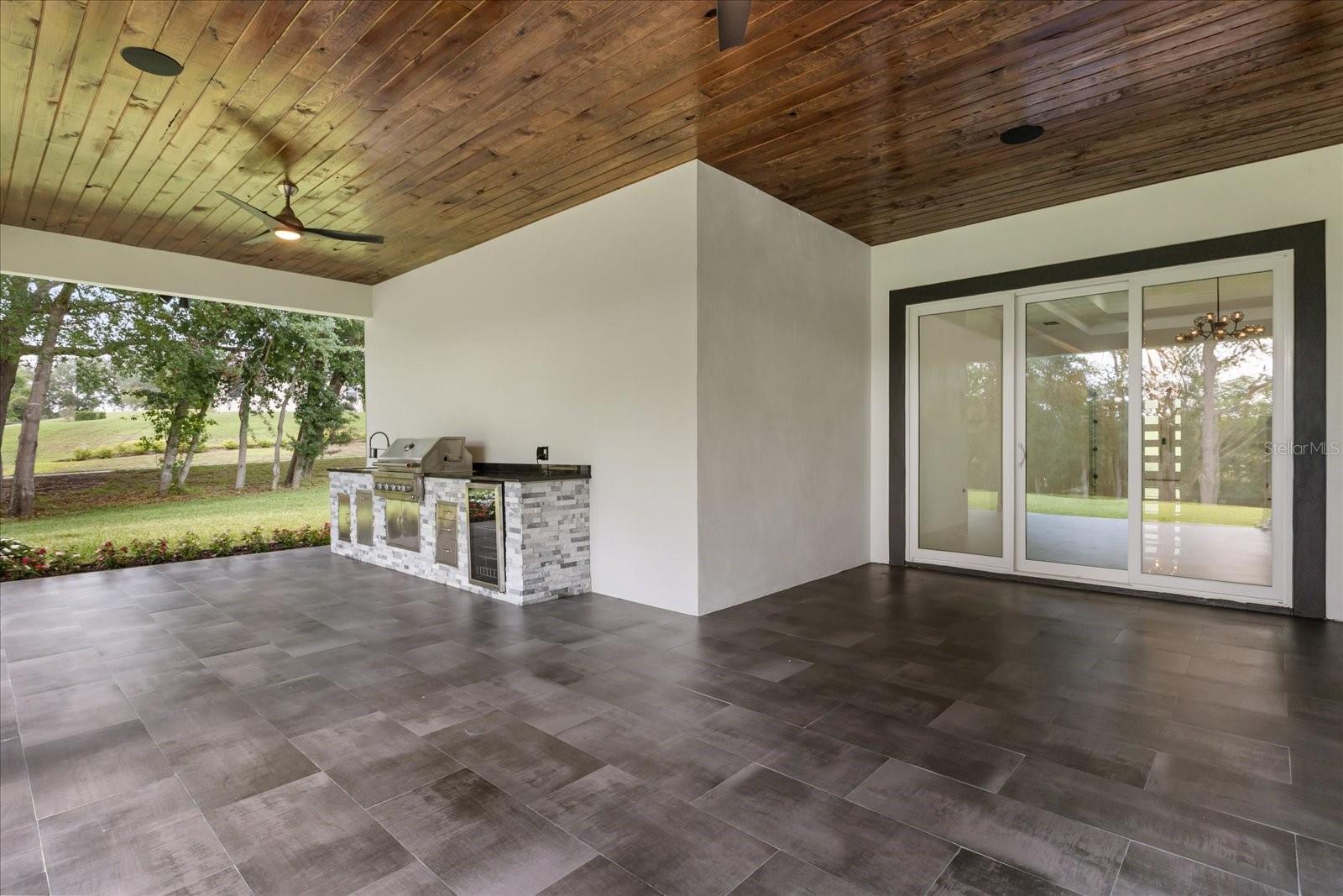Image 29 of 33 For 16500 Magnolia Terrace Boulevard