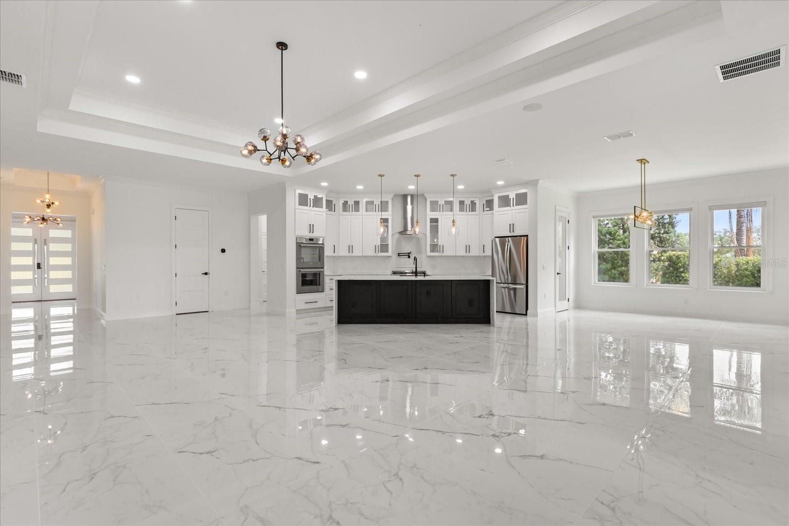Image 5 of 33 For 16500 Magnolia Terrace Boulevard