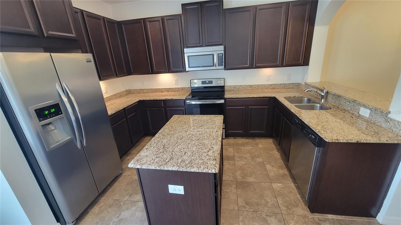 Image 4 of 25 For 14161 Stowbridge Avenue