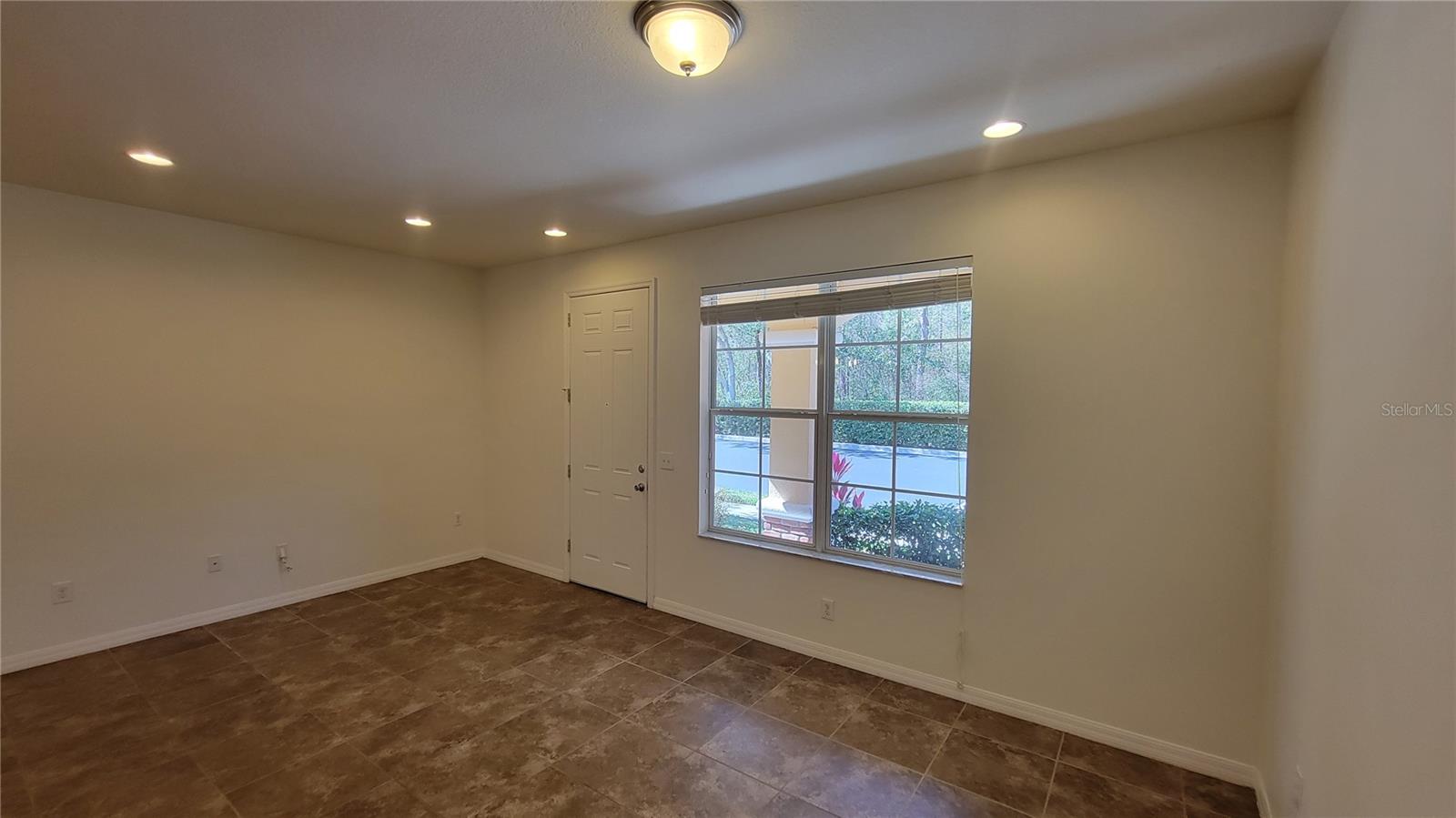 Image 8 of 25 For 14161 Stowbridge Avenue
