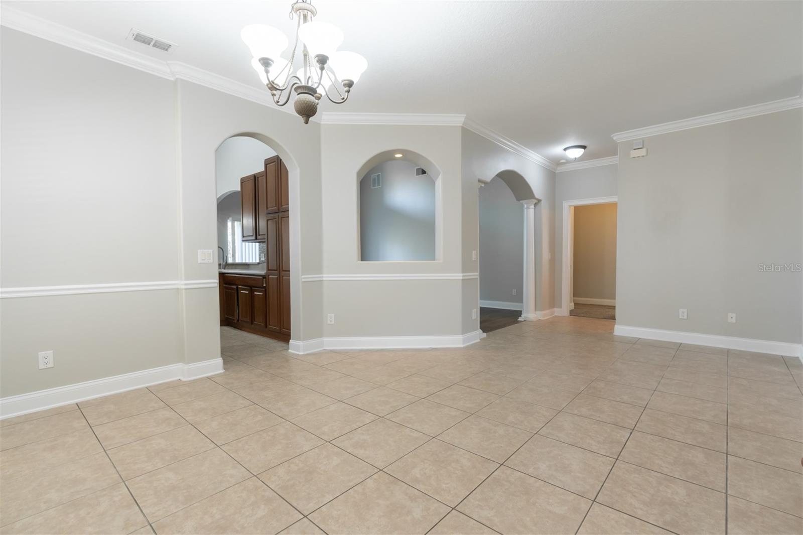 Image 13 of 59 For 6825 Dolce Street
