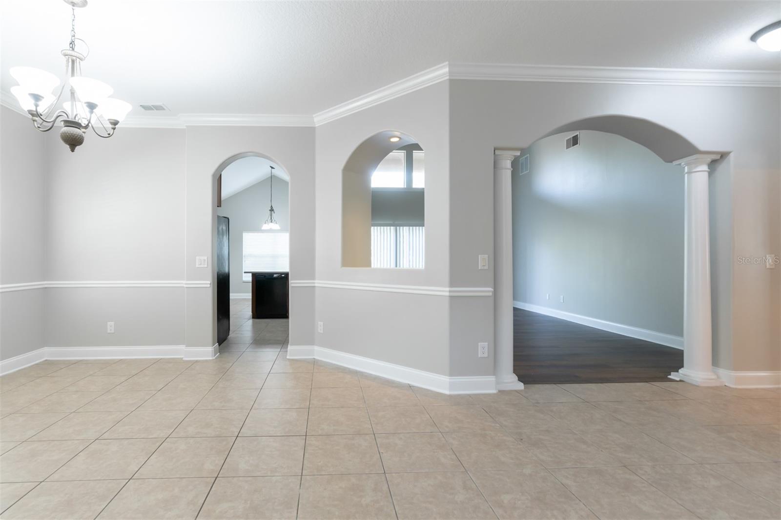 Image 14 of 59 For 6825 Dolce Street