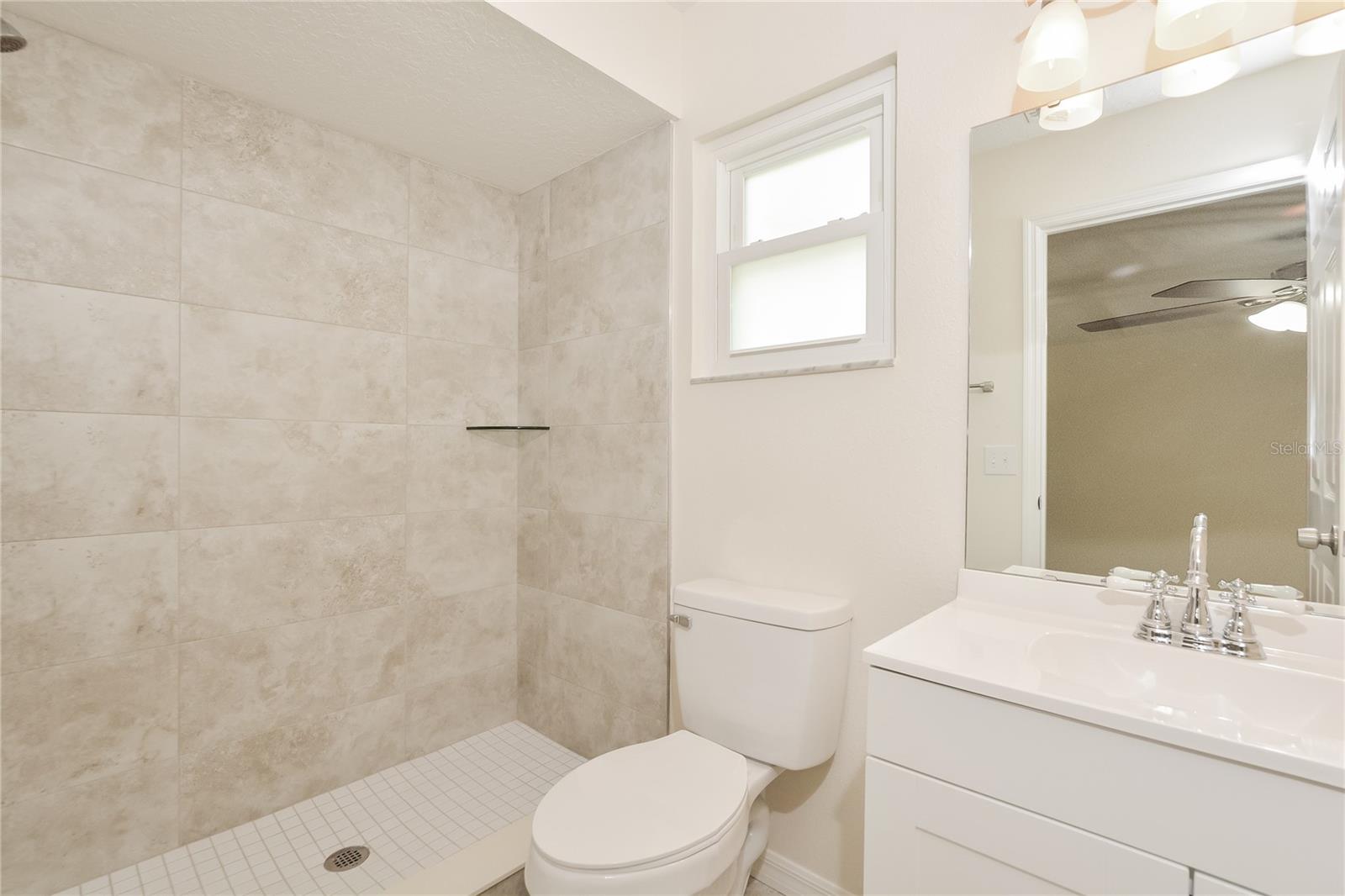 Image 10 of 16 For 245 Williams Avenue