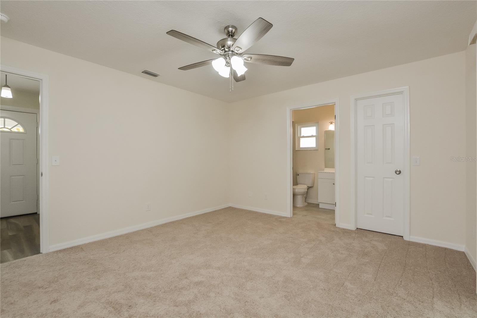 Image 9 of 16 For 245 Williams Avenue