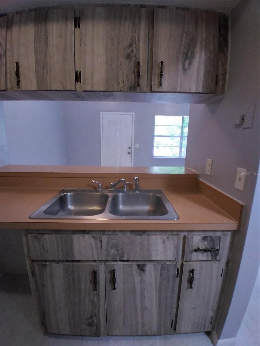 Image 11 of 27 For 3761 41st Street A