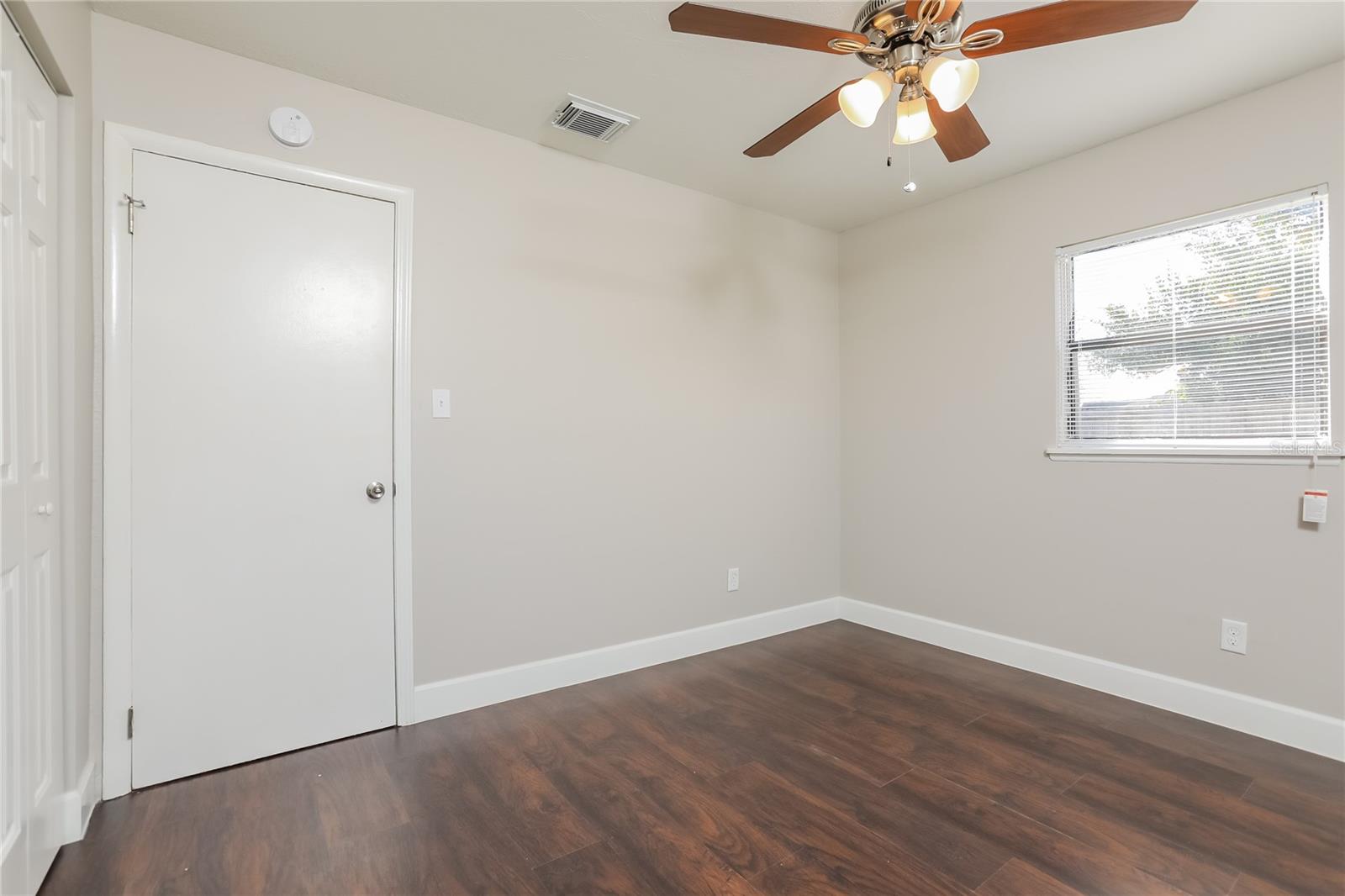Image 10 of 16 For 1042 Reams Street