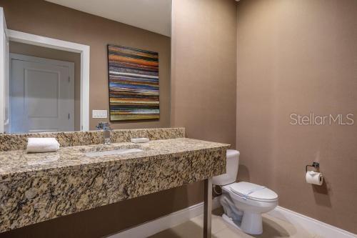Image 10 of 44 For 7672 Amazonas Street