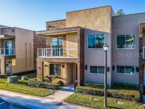 Image 37 of 44 For 7672 Amazonas Street