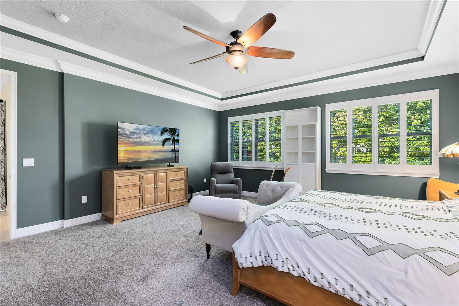 Image 12 of 52 For 10233 Henbury Street