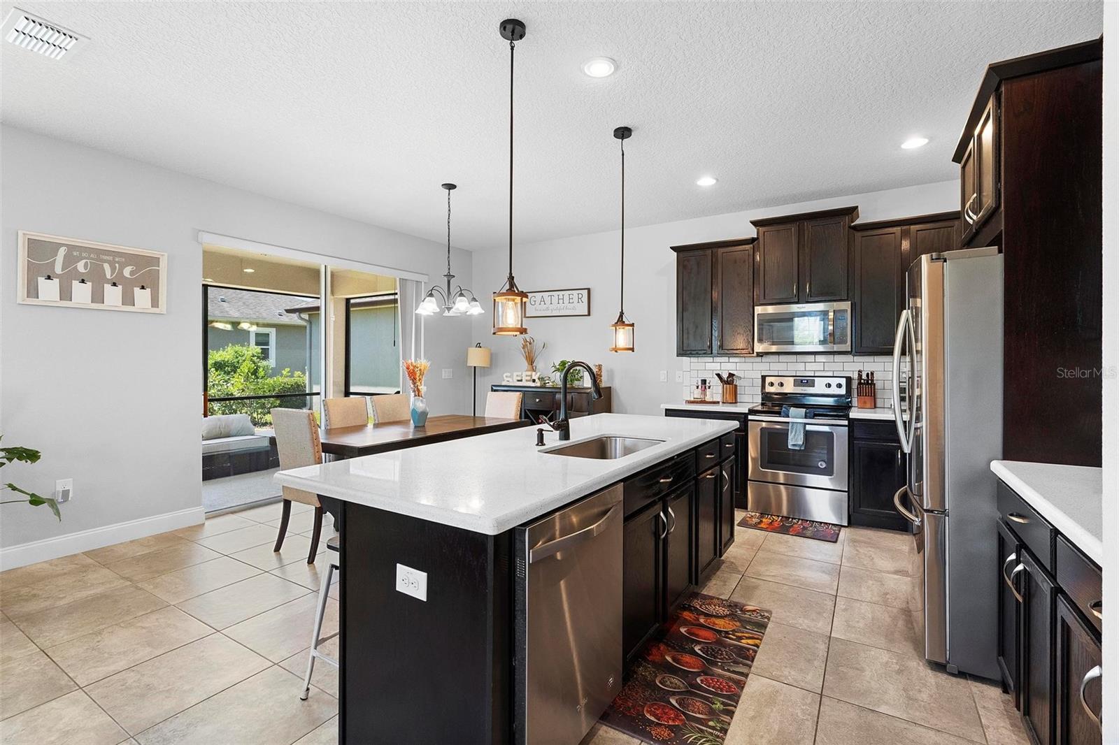 Image 11 of 52 For 3008 Cardillino Way