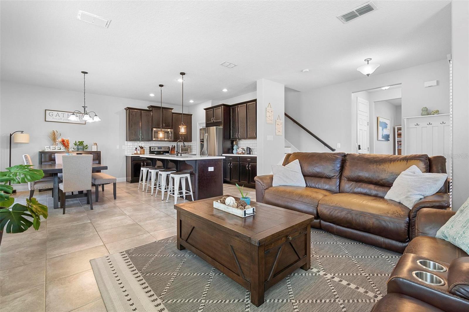 Image 15 of 52 For 3008 Cardillino Way