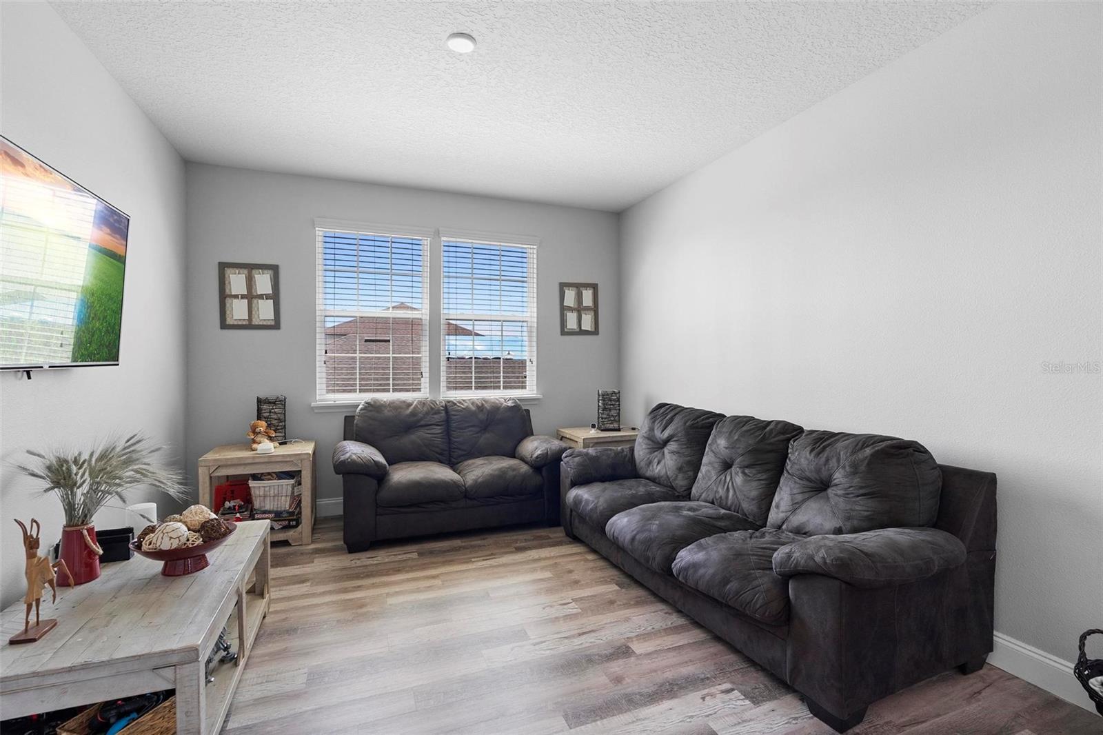 Image 23 of 52 For 3008 Cardillino Way