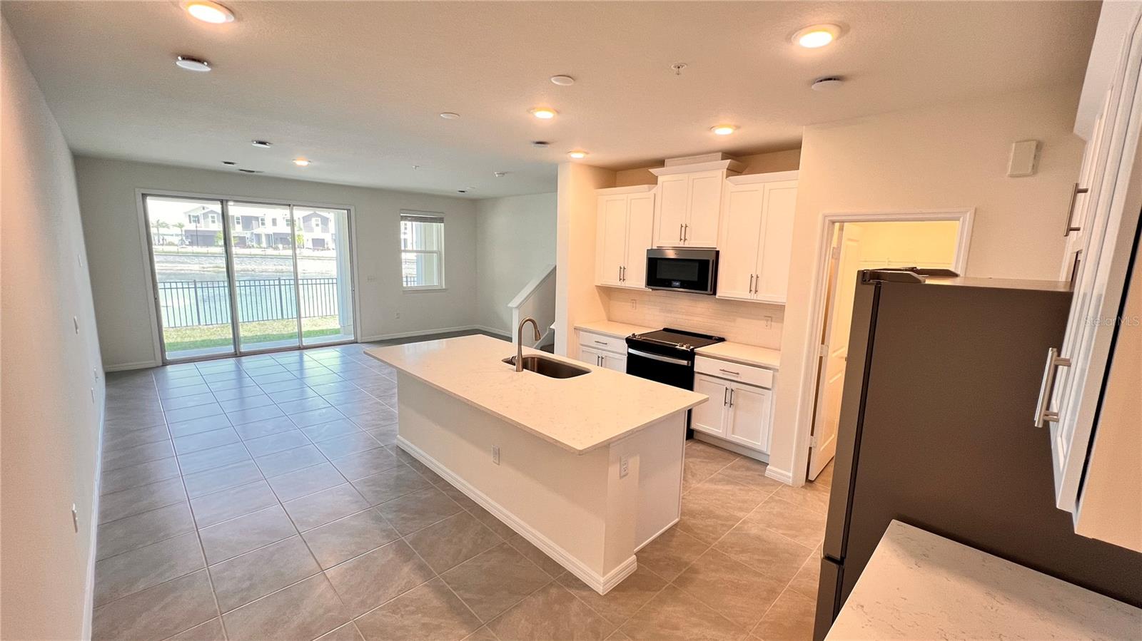 Image 10 of 39 For 614 Southern Edge Way
