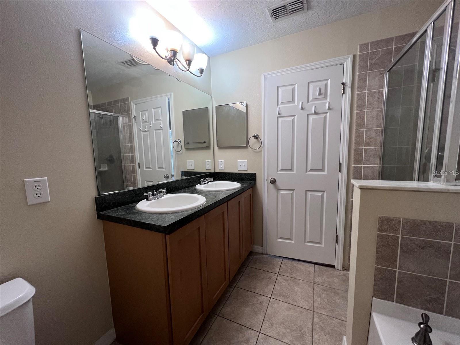 Image 9 of 14 For 2518 Aventurine Street