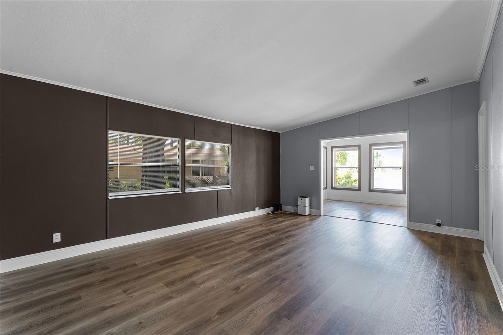 Image 10 of 53 For 2631 Mcdaniel Drive