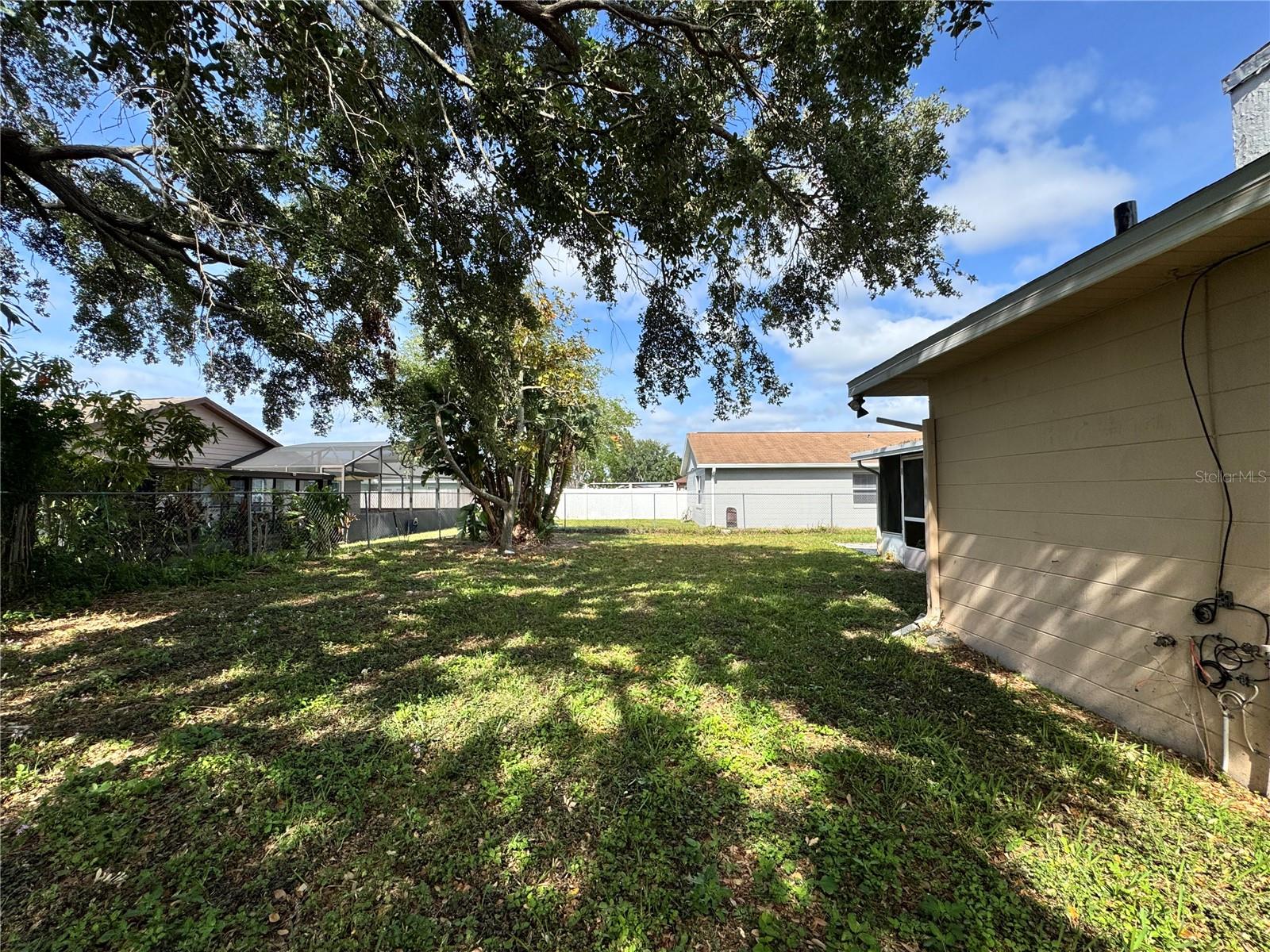 Image 24 of 25 For 132 Acapulco Drive