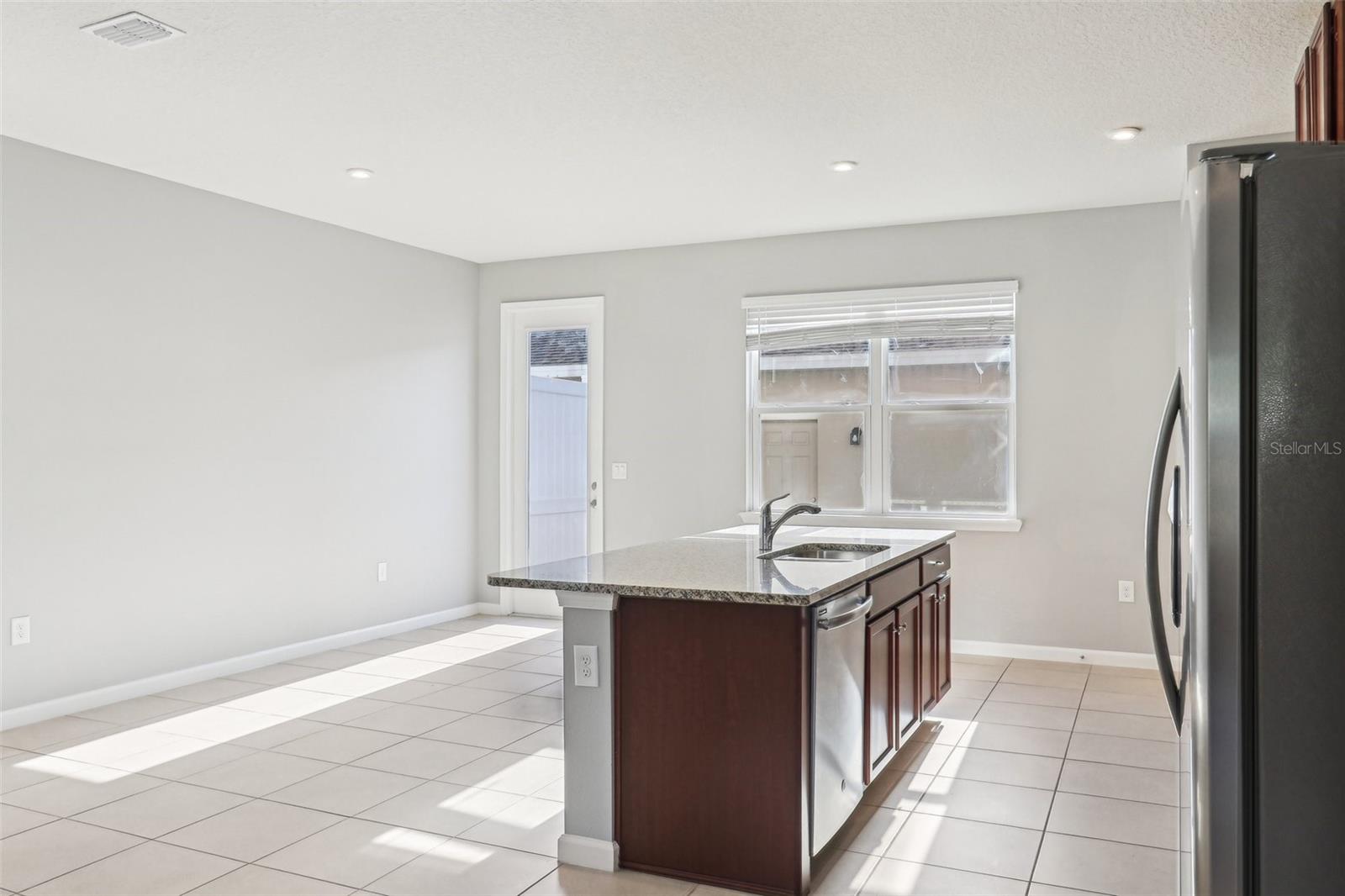Image 13 of 26 For 6013 Blue Lily Way