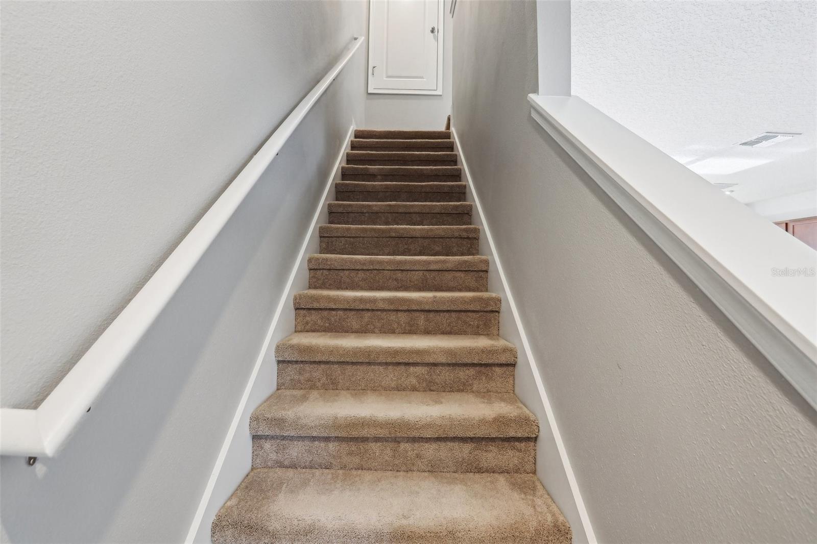 Image 17 of 26 For 6013 Blue Lily Way