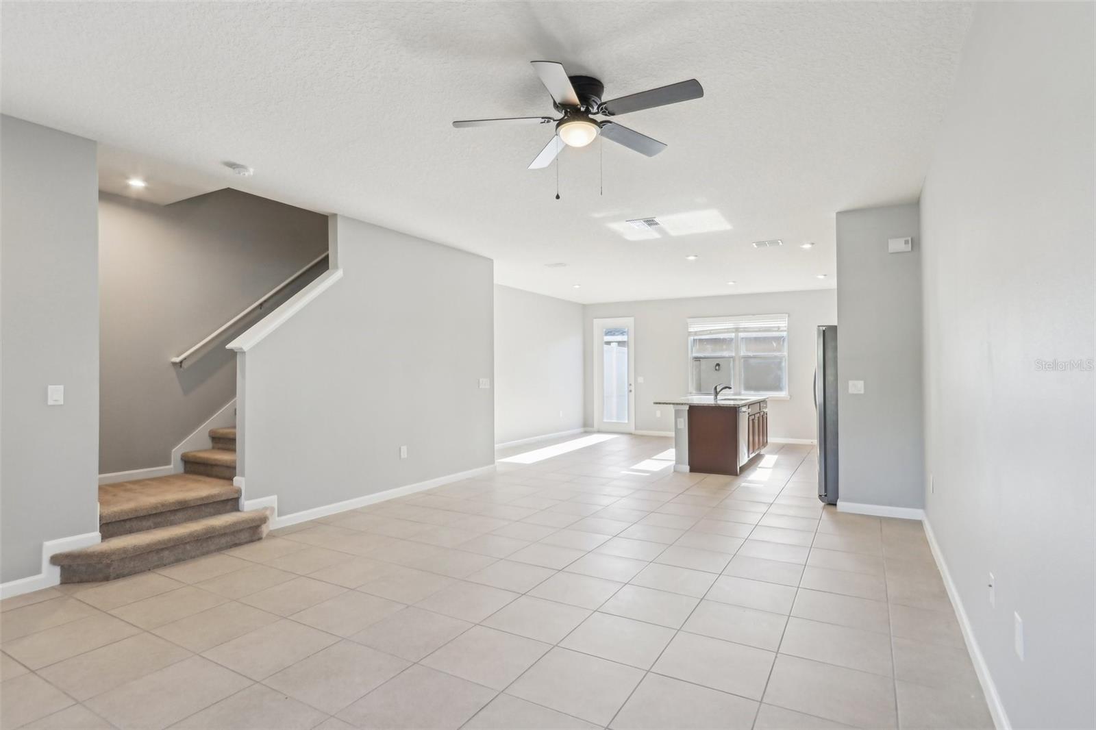 Image 8 of 26 For 6013 Blue Lily Way