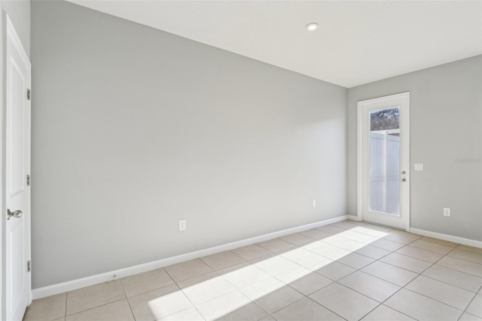 Image 9 of 26 For 6013 Blue Lily Way