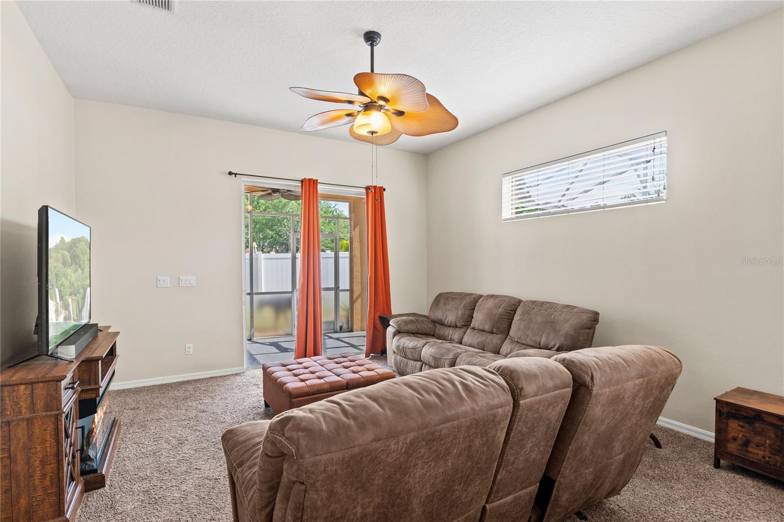 Image 16 of 41 For 802 Pickfair Terrace