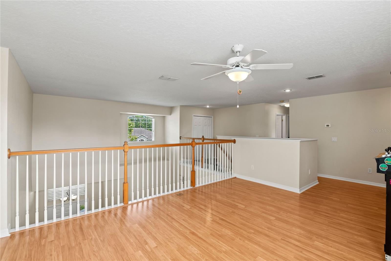 Image 25 of 41 For 802 Pickfair Terrace