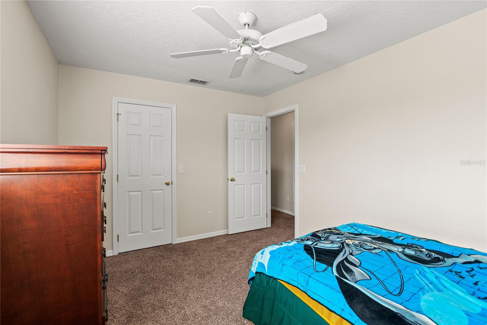 Image 32 of 41 For 802 Pickfair Terrace