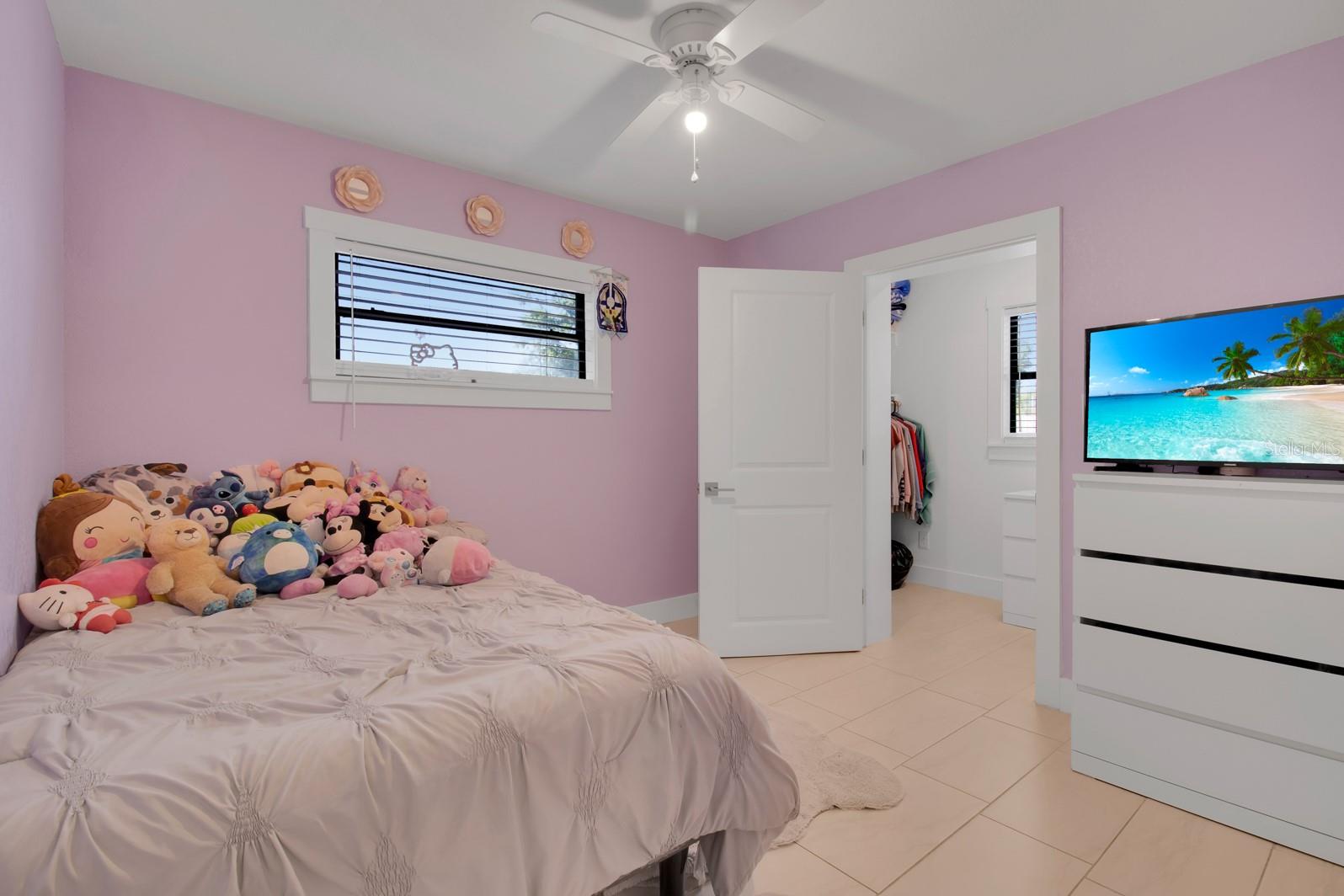 Image 11 of 23 For 6464 Inca Street