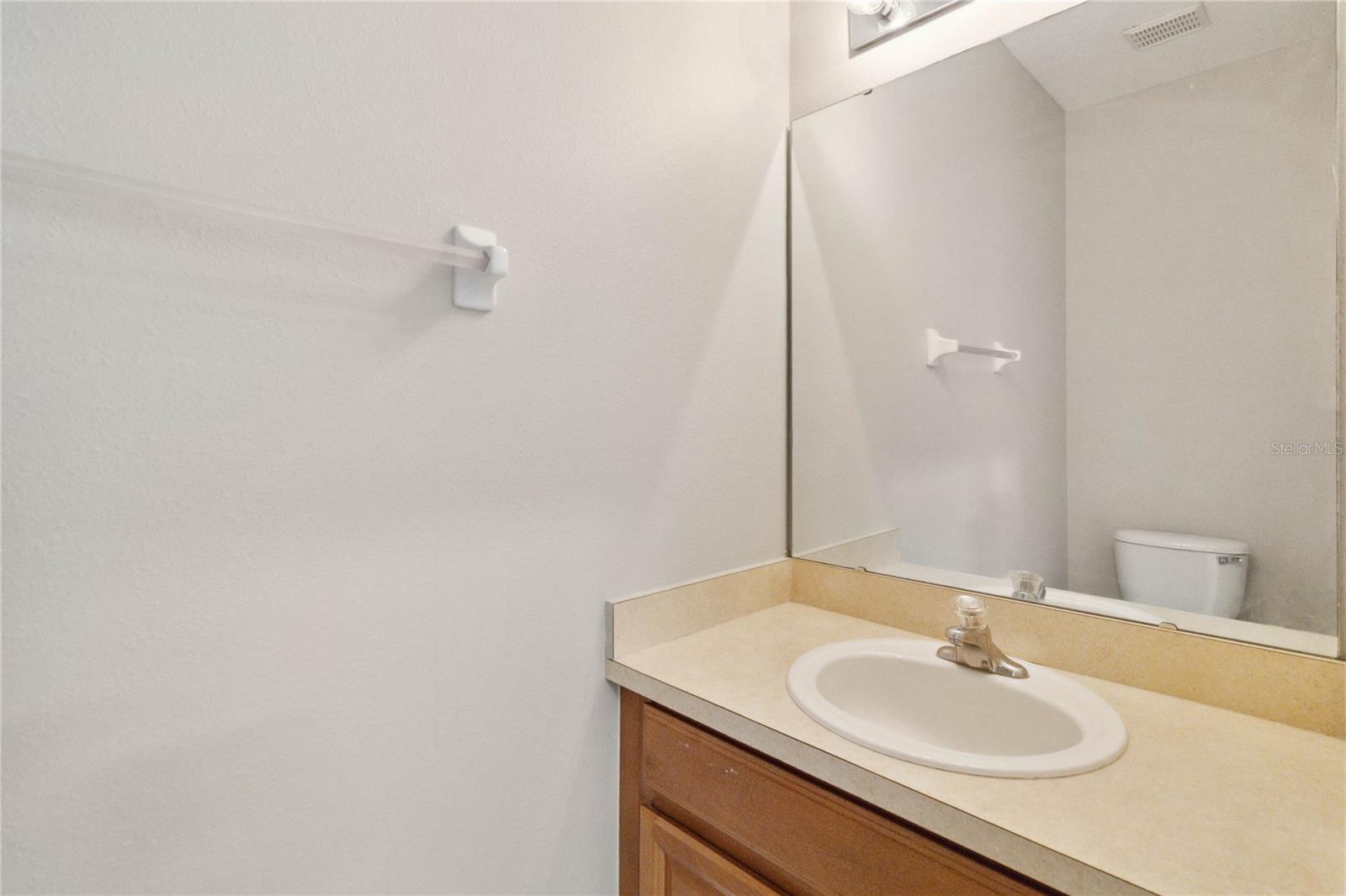 Image 13 of 31 For 6434 Goldenrod Road 17b