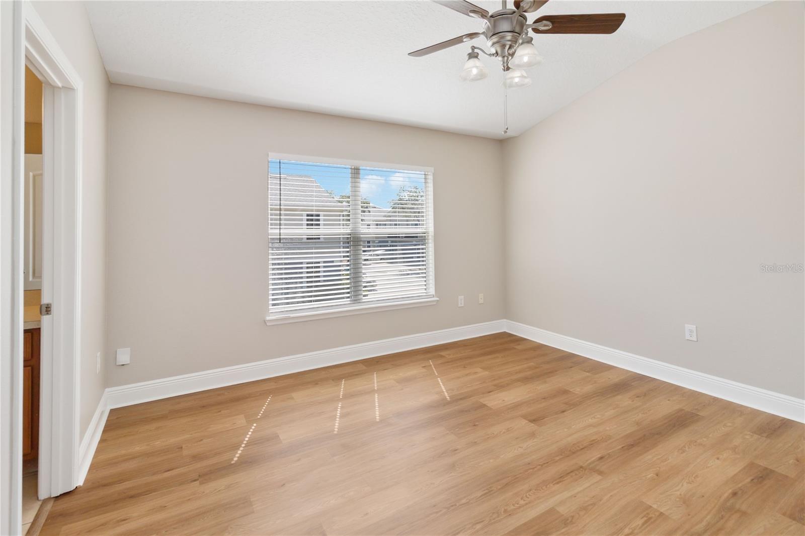 Image 19 of 31 For 6434 Goldenrod Road 17b