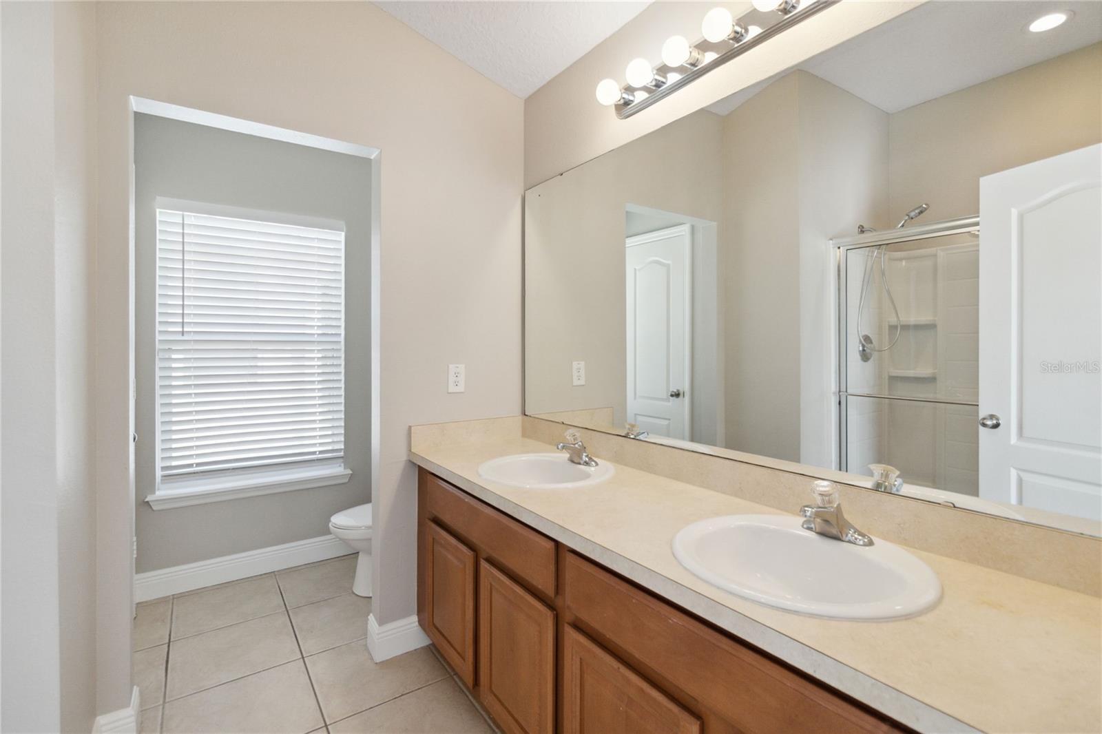 Image 22 of 31 For 6434 Goldenrod Road 17b