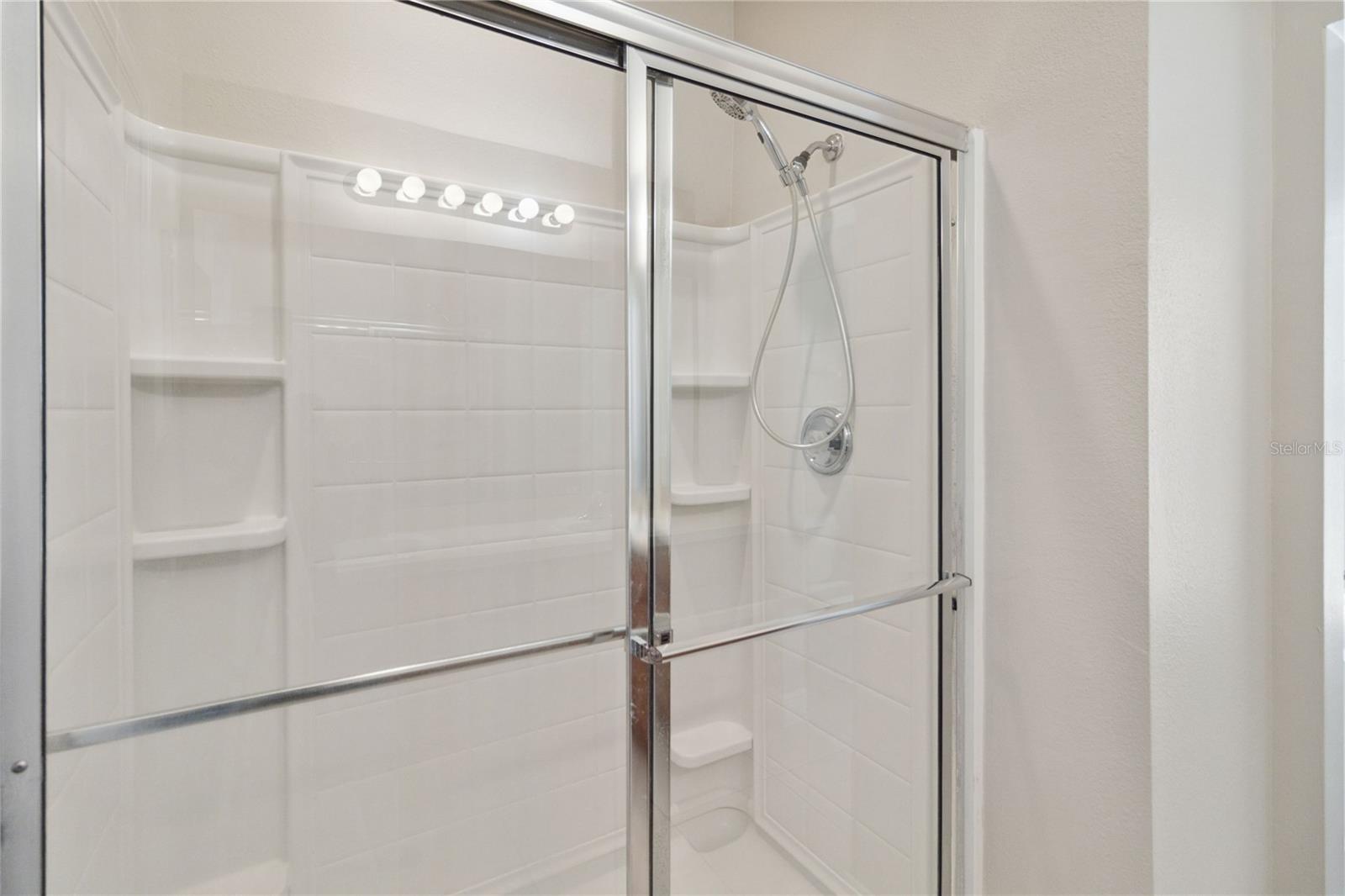 Image 23 of 31 For 6434 Goldenrod Road 17b