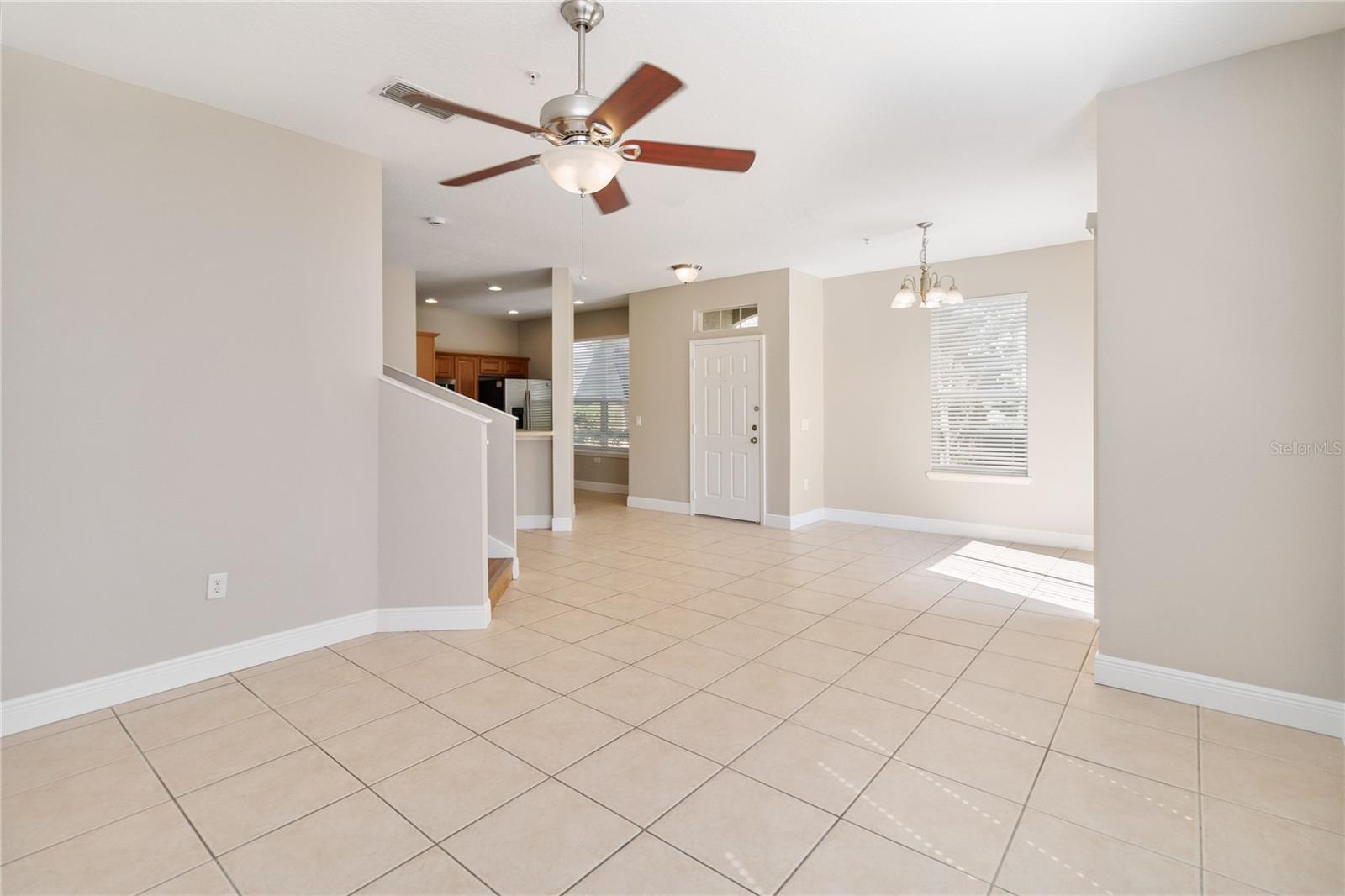 Image 7 of 31 For 6434 Goldenrod Road 17b