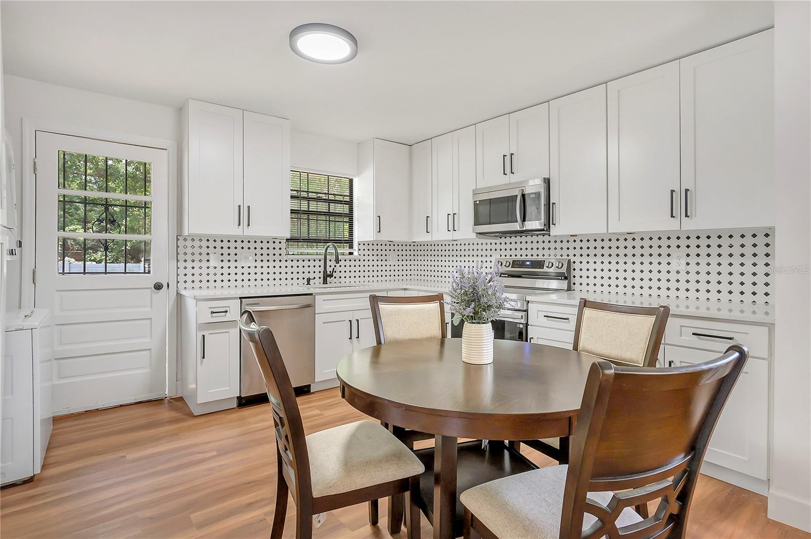 Image 4 of 23 For 4922 Huppel Avenue