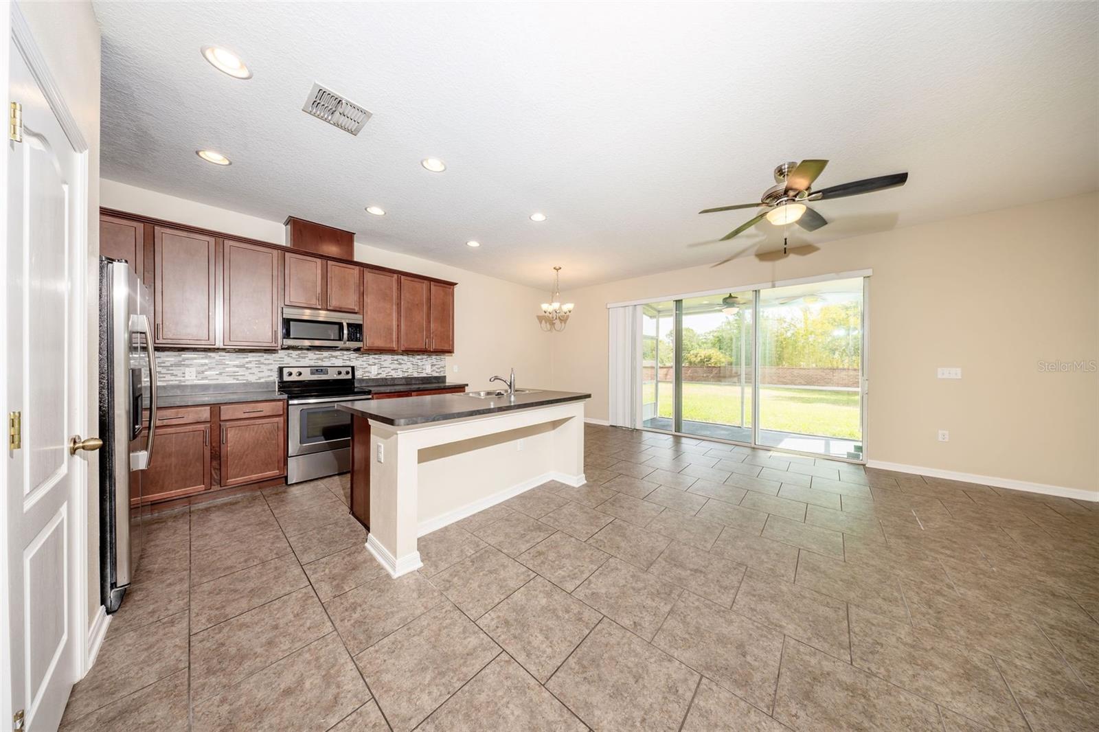 Image 4 of 36 For 2743 River Landing Drive