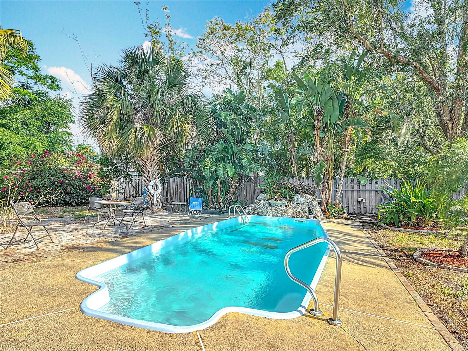 Image 37 of 49 For 1901 Rose Boulevard