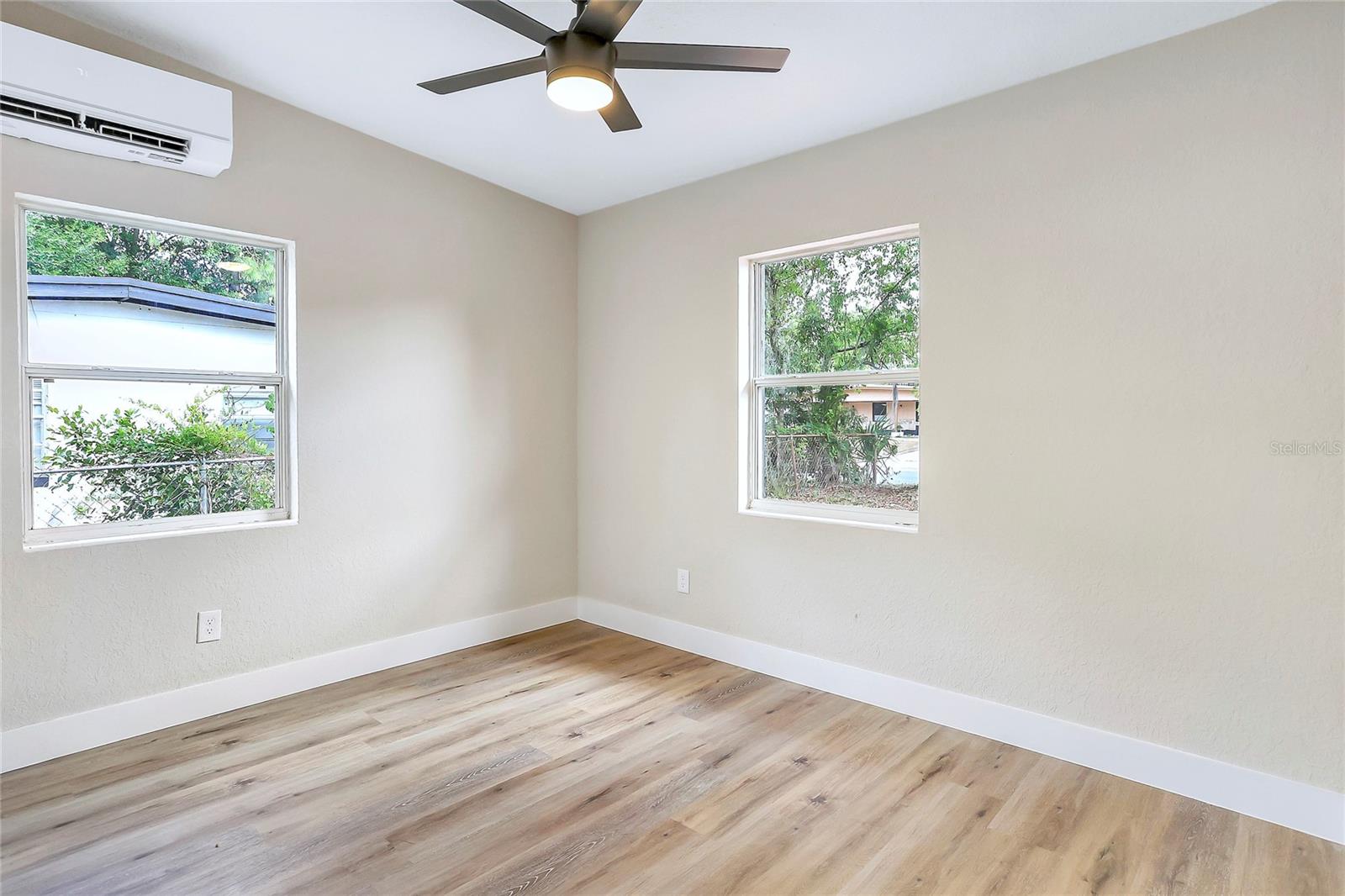 Image 18 of 36 For 451 5th Street