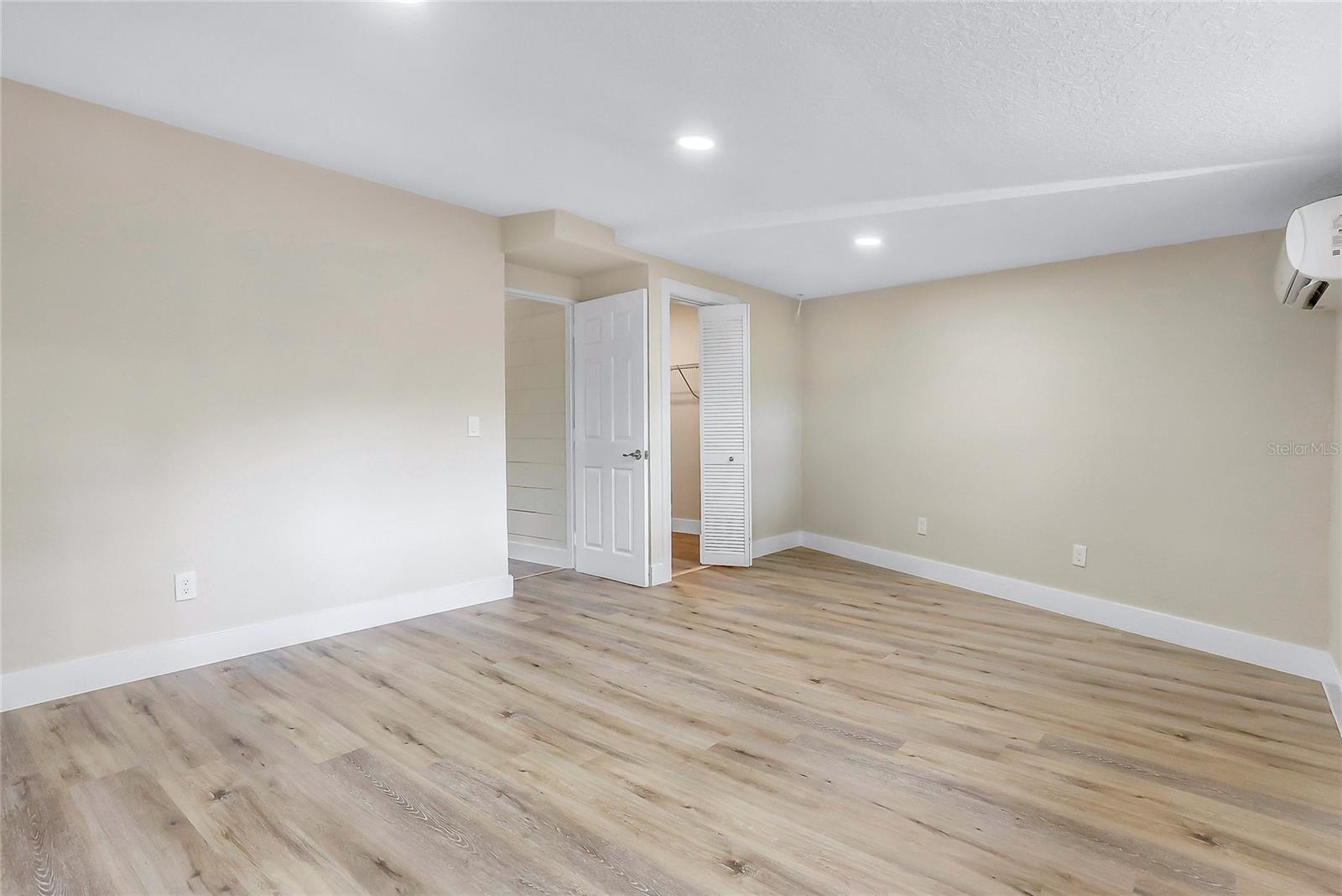 Image 22 of 36 For 451 5th Street