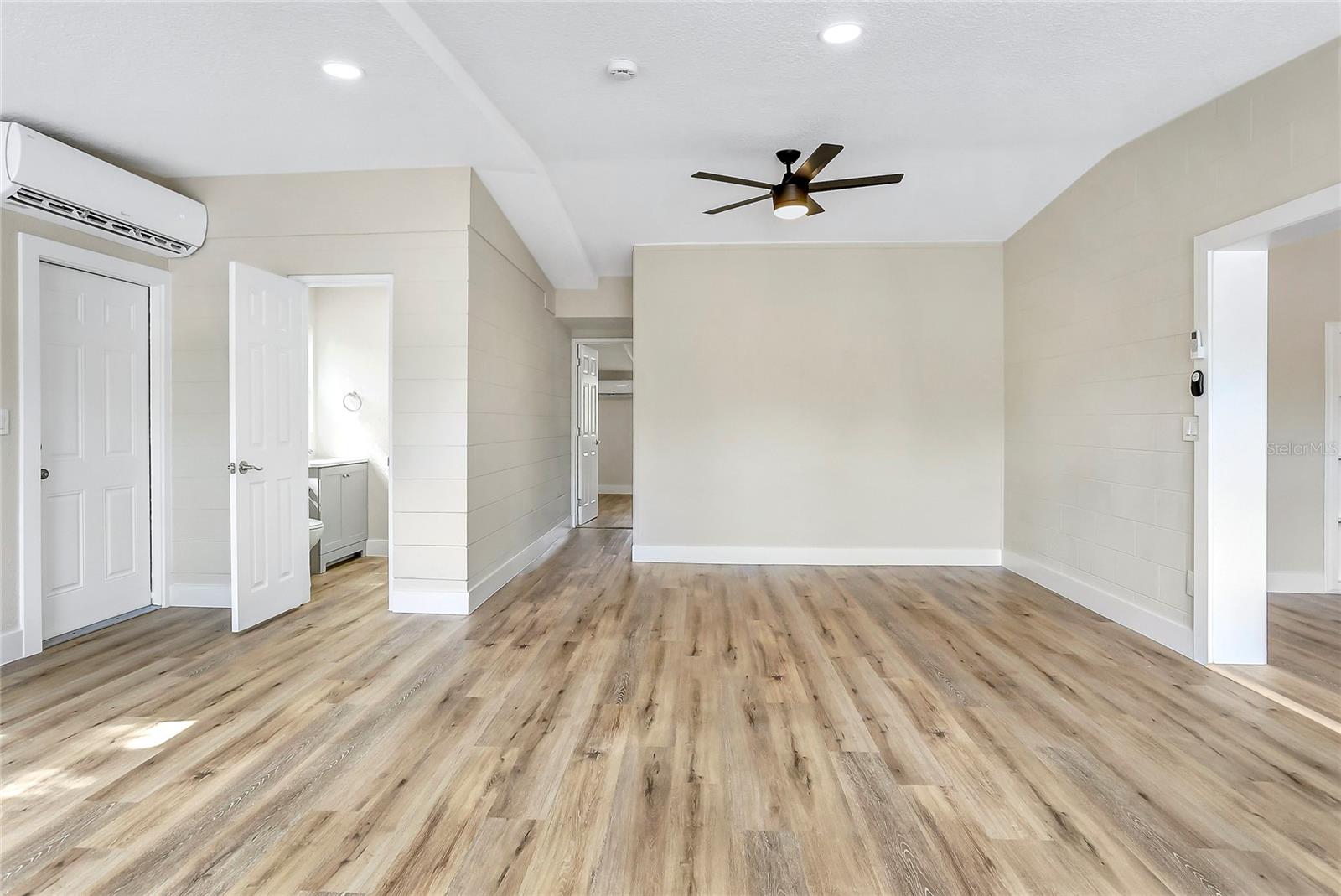Image 5 of 36 For 451 5th Street