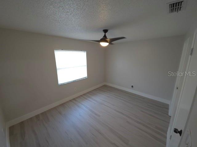 Image 14 of 38 For 7507 Duo Lakes Drive