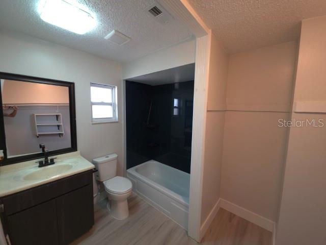Image 16 of 38 For 7507 Duo Lakes Drive