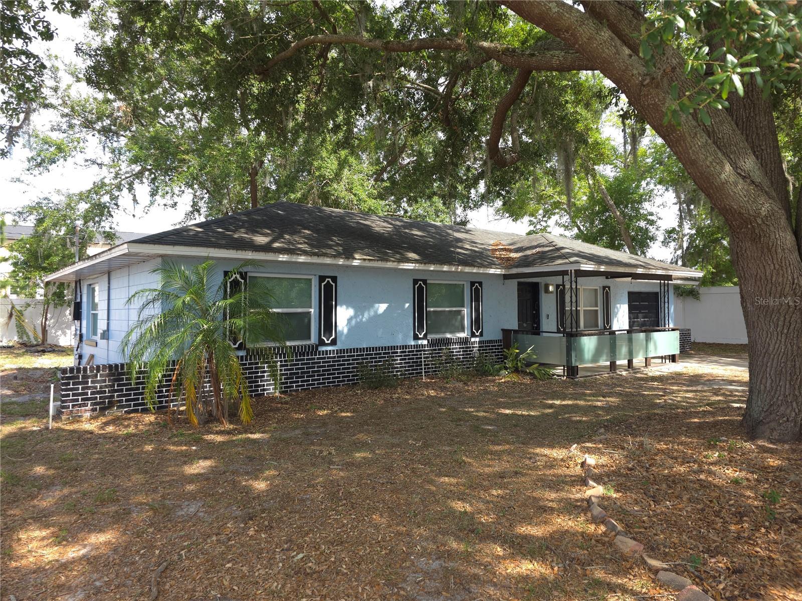 Image 21 of 38 For 7507 Duo Lakes Drive