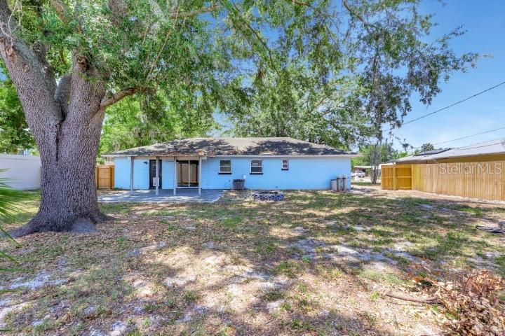 Image 37 of 38 For 7507 Duo Lakes Drive